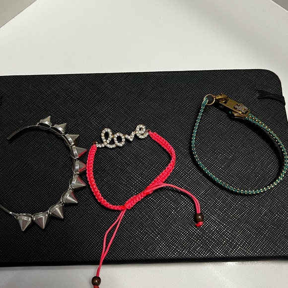 Y2K Bracelet Bundle - Picture 2 of 9